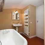 Ref 35 - Center - Duplex For Rent Apartman *